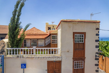 5 Bed  Villa/House for Sale, In the urban area, Tazacorte, La Palma - LP-Ta160