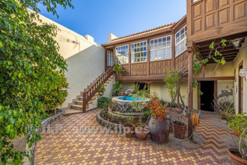 5 Bed  Villa/House for Sale, In the urban area, Tazacorte, La Palma - LP-Ta160