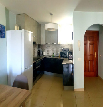 2 Bed  Flat / Apartment for Sale, Playa Paraiso, Tenerife - NP-04495