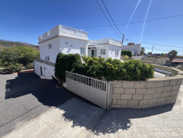 5 Bed  Villa/House for Sale, Los Blanquitos, Granadilla de Abona, Tenerife - MP-V0860-5C