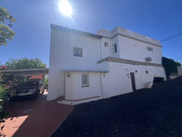 5 Bed  Villa/House for Sale, Los Blanquitos, Granadilla de Abona, Tenerife - MP-V0860-5C