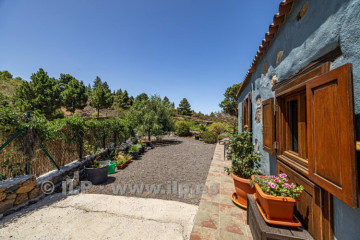 2 Bed  Villa/House for Sale, Tacande, El Paso, La Palma - LP-E848