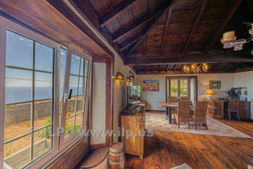 5 Bed  Villa/House for Sale, Monte Breñas, Mazo, La Palma - LP-M172