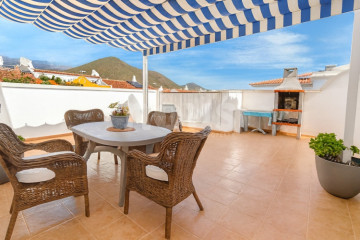 2 Bed  Flat / Apartment for Sale, Llano del Camello, Tenerife - NP-04506