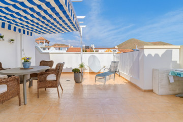 2 Bed  Flat / Apartment for Sale, Llano del Camello, Tenerife - NP-04506