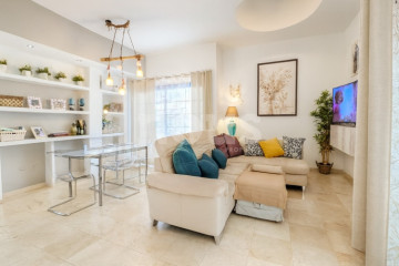 2 Bed  Flat / Apartment for Sale, Llano del Camello, Tenerife - NP-04506