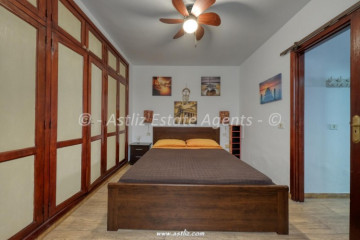 2 Bed  Flat / Apartment for Sale, Puerto De Santiago, Tenerife - AZ-1918
