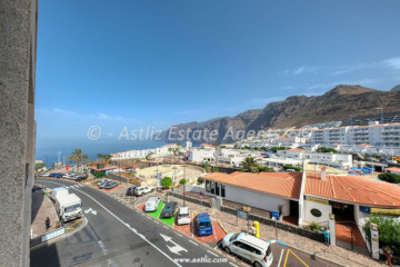 2 Bed  Flat / Apartment for Sale, Puerto De Santiago, Tenerife - AZ-1918