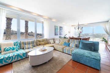3 Bed  Villa/House for Sale, San Bartolome de Tirajana, LAS PALMAS, Gran Canaria - CI-06140-CA-2934