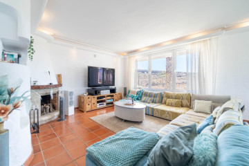 3 Bed  Villa/House for Sale, San Bartolome de Tirajana, LAS PALMAS, Gran Canaria - CI-06140-CA-2934
