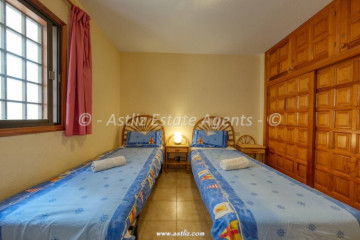 2 Bed  Flat / Apartment for Sale, Los Gigantes, Santiago Del Teide, Tenerife - AZ-1919