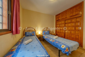 2 Bed  Flat / Apartment for Sale, Los Gigantes, Santiago Del Teide, Tenerife - AZ-1919