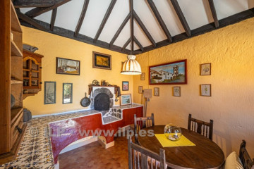 2 Bed  Villa/House for Sale, Tacande, El Paso, La Palma - LP-E851