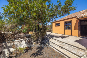 2 Bed  Villa/House for Sale, Tacande, El Paso, La Palma - LP-E851