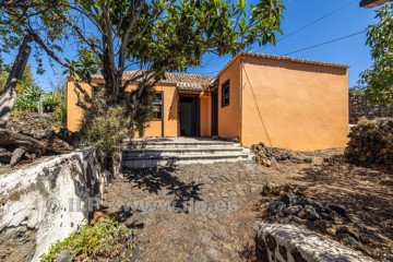 2 Bed  Villa/House for Sale, Tacande, El Paso, La Palma - LP-E851