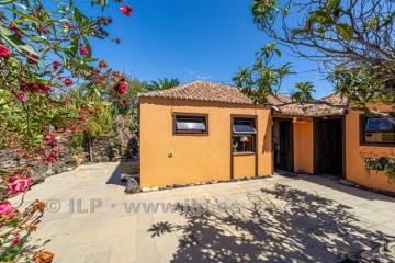 2 Bed  Villa/House for Sale, Tacande, El Paso, La Palma - LP-E851