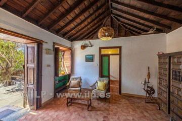 2 Bed  Villa/House for Sale, Tacande, El Paso, La Palma - LP-E851