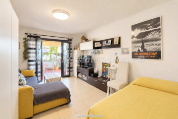 1 Bed  Flat / Apartment for Sale, Costa Adeje, Santa Cruz De Tenerife, Tenerife - AZ-1920