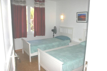 1 Bed  Flat / Apartment for Sale, Costa Teguise, Lanzarote - LA-LA2034