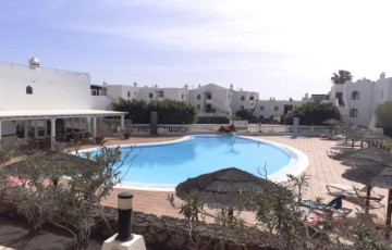 1 Bed  Flat / Apartment for Sale, Costa Teguise, Lanzarote - LA-LA2034