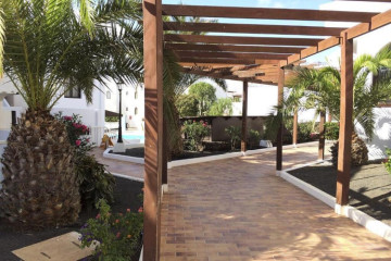 1 Bed  Flat / Apartment for Sale, Costa Teguise, Lanzarote - LA-LA2034