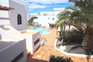 1 Bed  Flat / Apartment for Sale, Costa Teguise, Lanzarote - LA-LA2034
