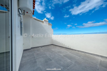 2 Bed  Flat / Apartment for Sale, Puerto De Santiago, Santiago Del Teide, Tenerife - AZ-1921