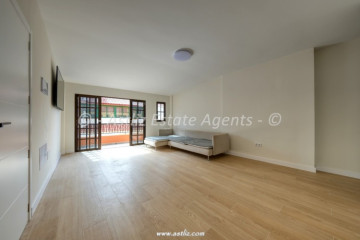 2 Bed  Flat / Apartment for Sale, Puerto De Santiago, Santiago Del Teide, Tenerife - AZ-1921