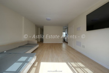2 Bed  Flat / Apartment for Sale, Puerto De Santiago, Santiago Del Teide, Tenerife - AZ-1921