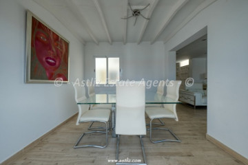 3 Bed  Flat / Apartment for Sale, Acantilados De Los Gigantes, Santiago Del Teide, Tenerife - AZ-1923