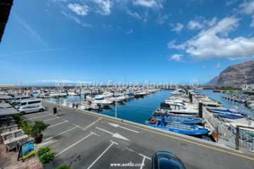 2 Bed  Flat / Apartment for Sale, Acantilados De Los Gigantes, Santiago Del Teide, Tenerife - AZ-1924