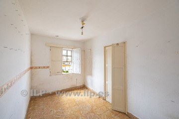 4 Bed  Villa/House for Sale, In the urban area, El Paso, La Palma - LP-E853
