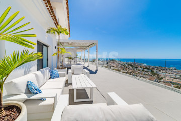 3 Bed  Villa/House for Sale, San Eugenio Alto, Tenerife - NP-04516