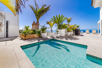 3 Bed  Villa/House for Sale, San Eugenio Alto, Tenerife - NP-04516