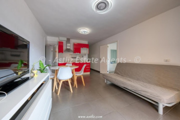 2 Bed  Flat / Apartment for Sale, Puerto De Santiago, Santiago Del Teide, Tenerife - AZ-1926