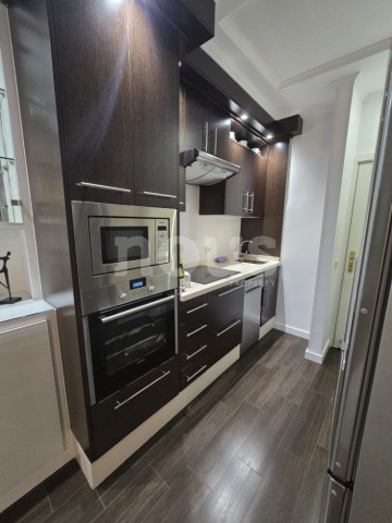  Flat / Apartment for Sale, Playa Paraiso, Tenerife - NP-04518