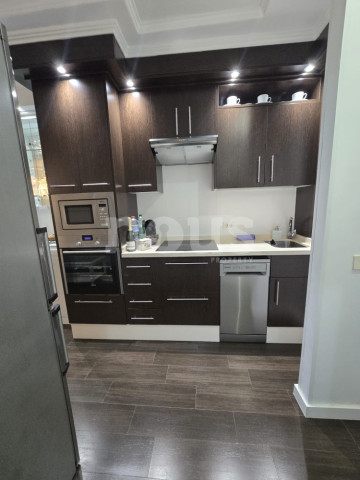  Flat / Apartment for Sale, Playa Paraiso, Tenerife - NP-04518