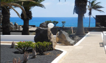 1 Bed  Flat / Apartment for Sale, Costa Teguise, Lanzarote - LA-LA2035