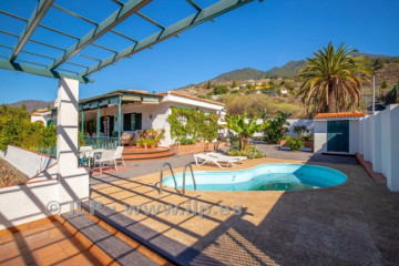 5 Bed  Villa/House for Sale, Los Pedregales, El Paso, La Palma - LP-E854