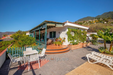 5 Bed  Villa/House for Sale, Los Pedregales, El Paso, La Palma - LP-E854