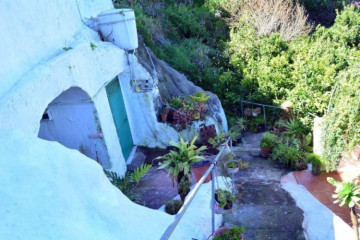  Villa/House for Sale, Las Palmas, Moya-Santa Maria de Guia, Gran Canaria - DI-9247