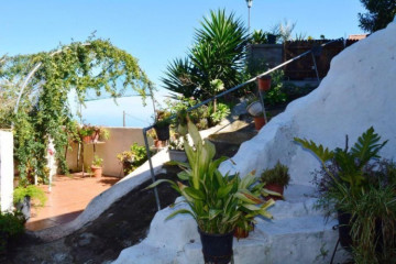  Villa/House for Sale, Las Palmas, Moya-Santa Maria de Guia, Gran Canaria - DI-9247