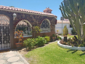 3 Bed  Villa/House to Rent, Las Palmas, Playa del Inglés, Gran Canaria - DI-2137
