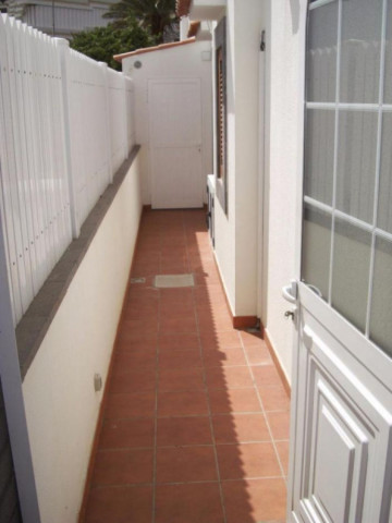 2 Bed  Villa/House to Rent, Las Palmas, Playa del Inglés, Gran Canaria - DI-10323