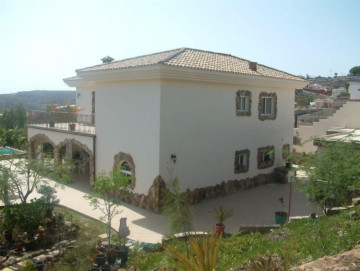 4 Bed  Villa/House for Sale, Las Palmas, San Bartolomé Interior, Gran Canaria - DI-2094