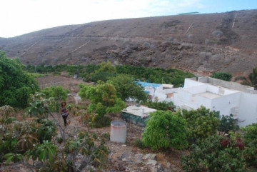 8 Bed  Villa/House for Sale, Las Palmas, San Bartolomé Interior, Gran Canaria - DI-2037