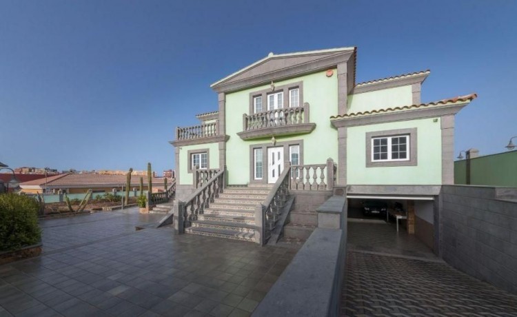 4 Bed  Villa/House for Sale, Las Palmas, La Garita - Marpequeña, Gran Canaria - DI-6195 1