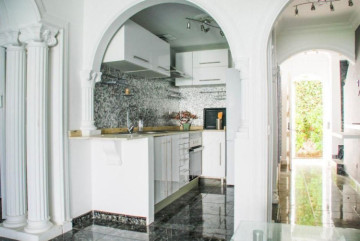 4 Bed  Villa/House for Sale, Las Palmas, Playa del Inglés, Gran Canaria - DI-14362