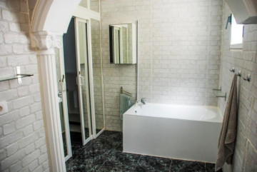4 Bed  Villa/House for Sale, Las Palmas, Playa del Inglés, Gran Canaria - DI-14362